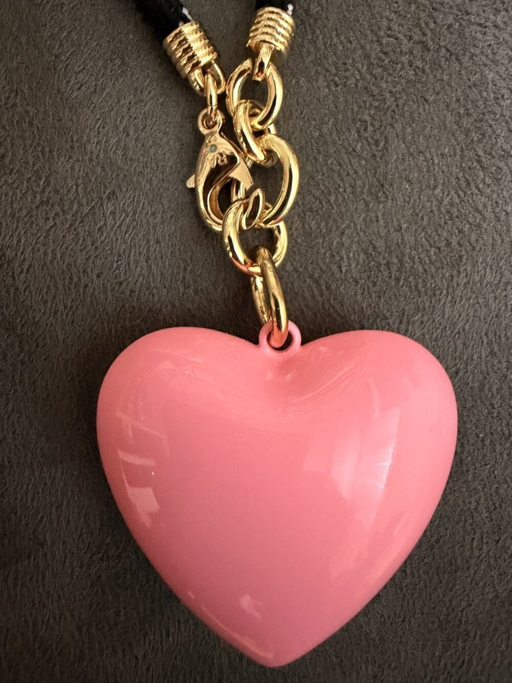 Roxanne Assoulin The Big Puffy Heart Charm Necklace - Picture 3 of 3